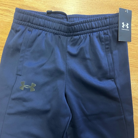 Under Armour Dark Blue Athletic Pants Boys Youth M NWT - Picture 2 of 5